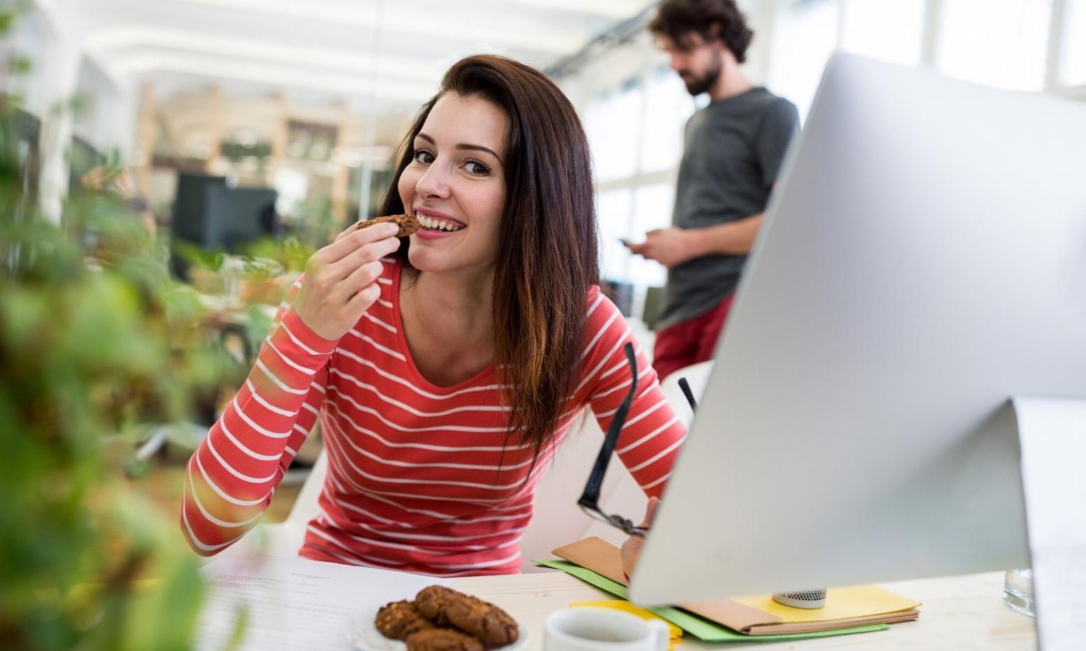 Analisi documentale e verifica contrattuale durante processo di due diligence aziendale